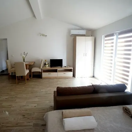 Guest house Sanja *