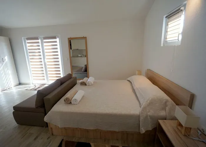 בית הארחה Sanja